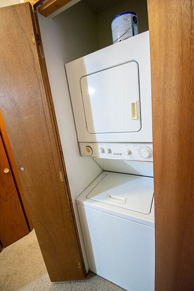 Building Photo - 2228-2234 2nd St SW