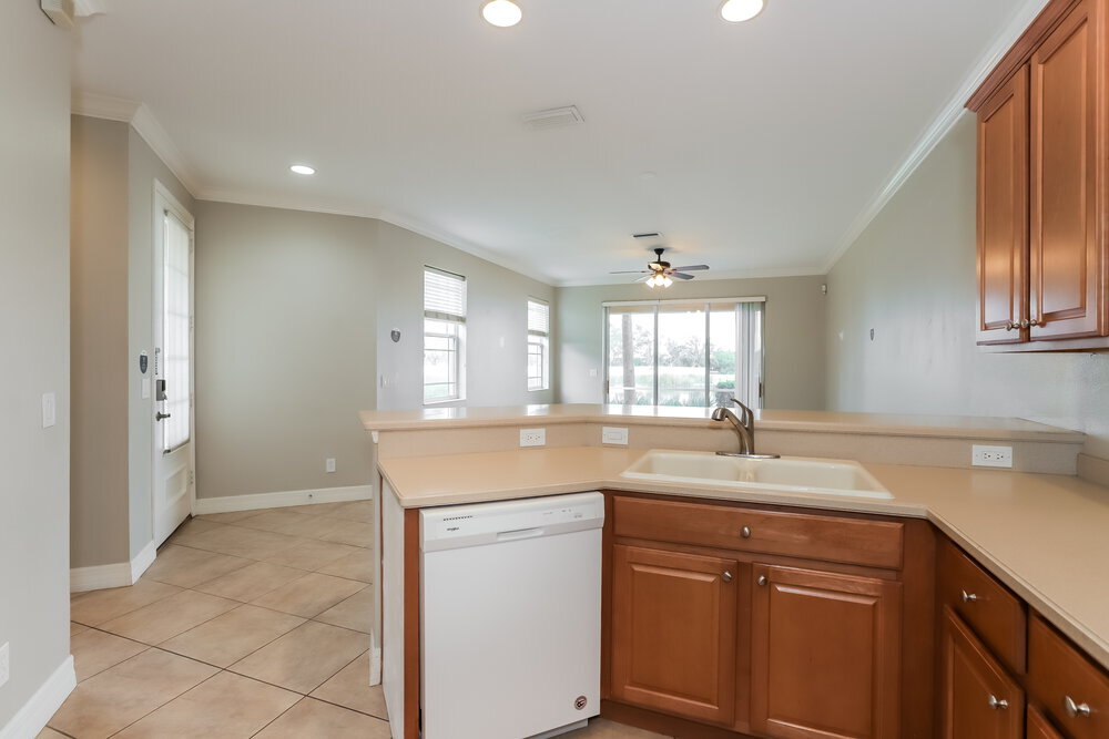 Building Photo - 11432 52nd Ct E