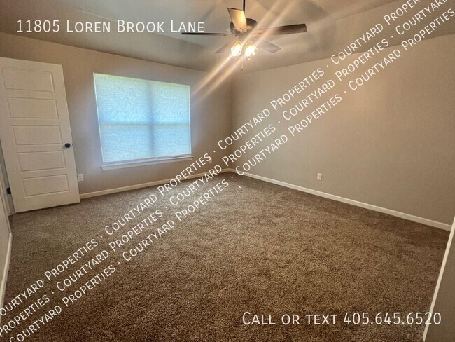Building Photo - 11805 Loren Brook Ln