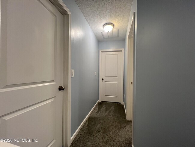 Building Photo - 3179 Chestnut Ridge Way