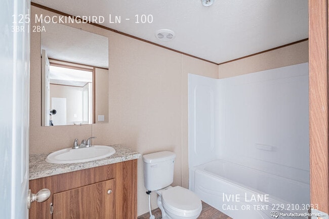 Building Photo - Fernwood MHC - Lot 100