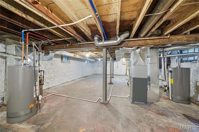 Building Photo - 5006 Queens Ave