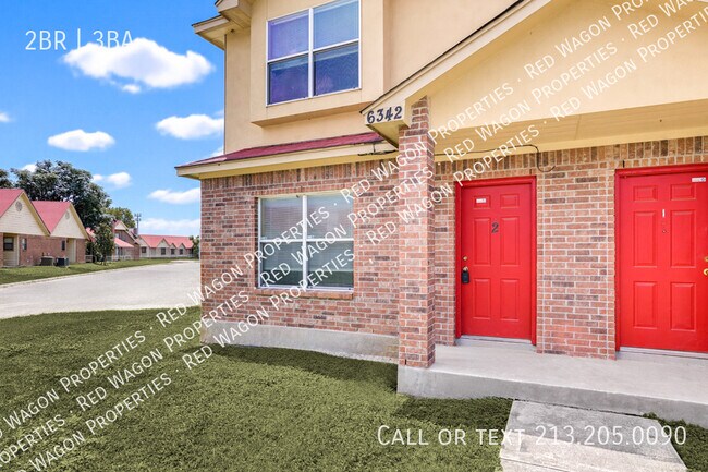Building Photo - 6342 Queens Castle Dr