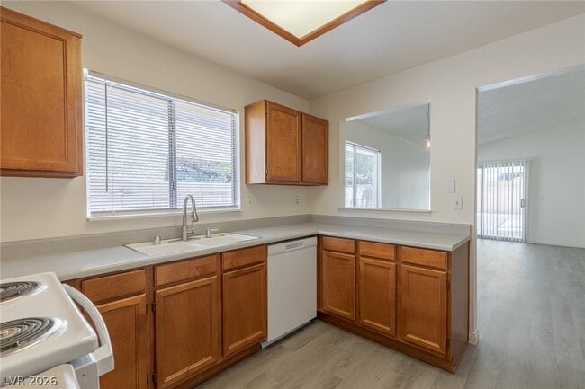 Building Photo - 2803 Mirage Rd