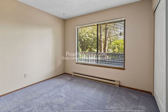 Building Photo - Chic One Bedroom Sylvan Heights Condo - A ...