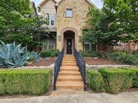 Building Photo - 988 Shadyside Ln