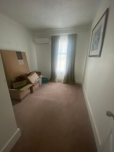 Building Photo - 101 Hynes Ave