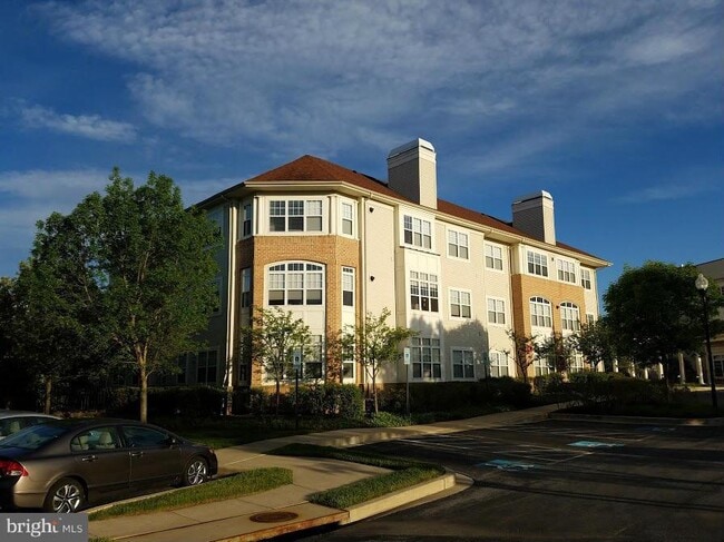 Building Photo - 2150 Troon Overlook