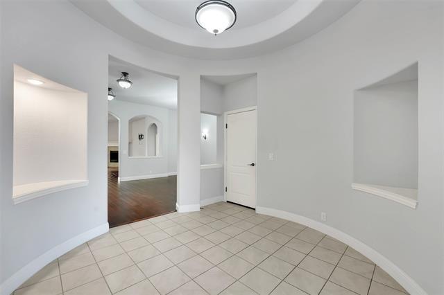 Building Photo - 2616 Tinsley Dr