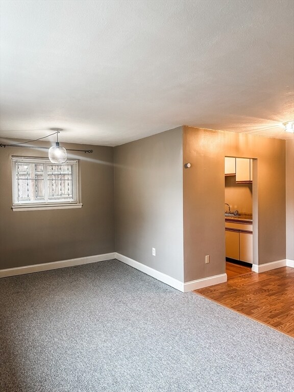Building Photo - 425 S Huntington Ave