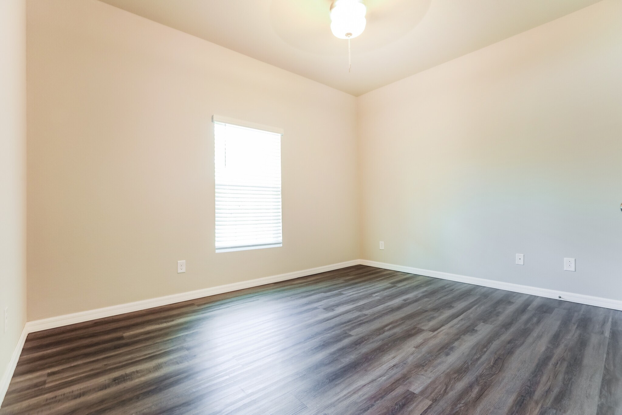 Building Photo - 17457 Waco Ave