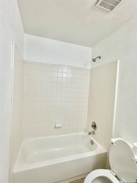 Building Photo - 11030 Vollmer Ln