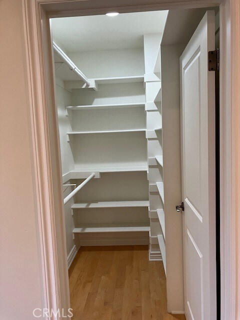 Building Photo - 57 Margate Square