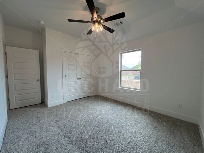 Building Photo - Tontitown- Single-Family Home- Beautiful C...