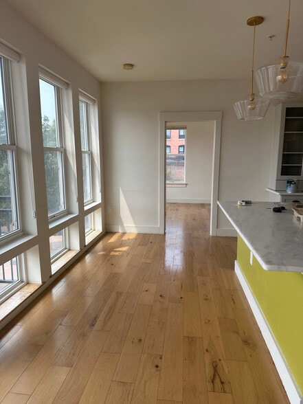 Building Photo - 60 Winooski Falls Way