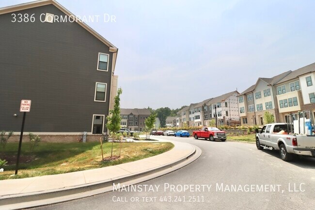 Building Photo - 2022 New Construction Townhome in Watershe...