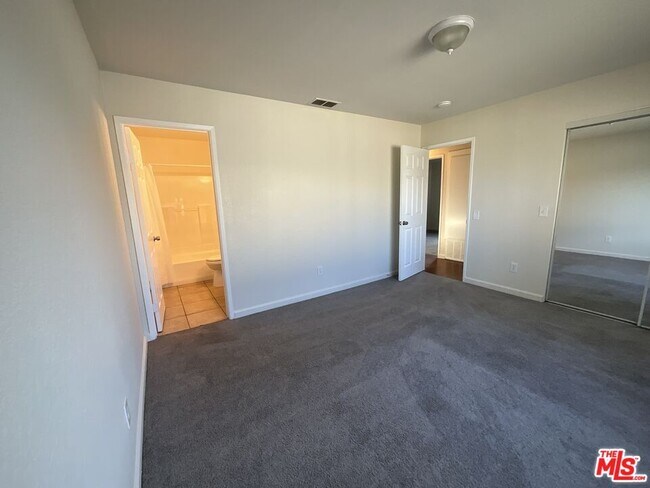 Building Photo - 243 S Sutter Ave