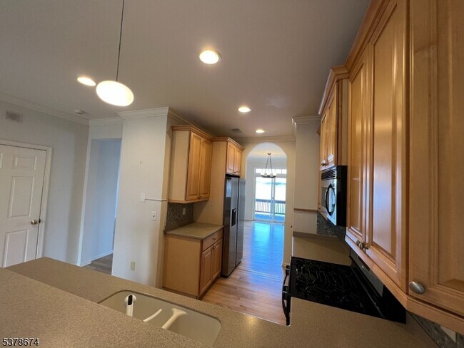 Building Photo - 74 Bertrand Island Rd