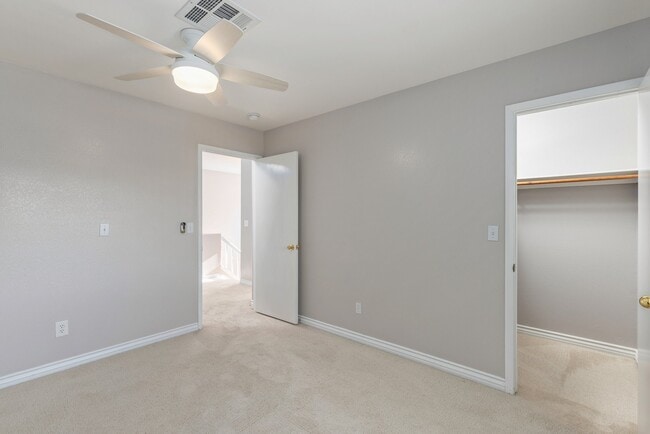 Building Photo - 2345 Potters