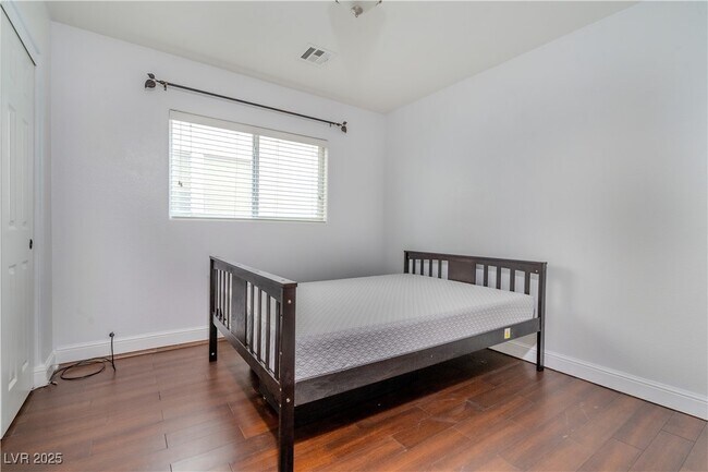 Building Photo - 11783 Fern Creek Ln