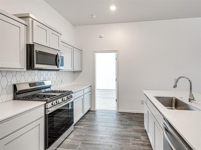 Building Photo - 2508 NW 199th St