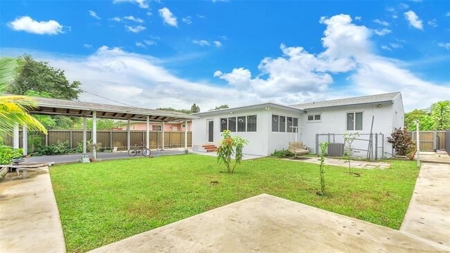 Building Photo - 1340 NW 131st St