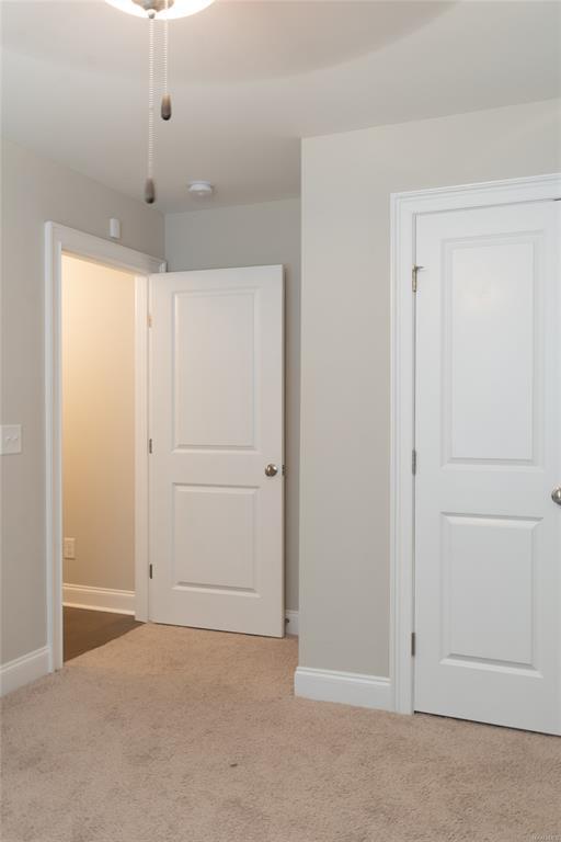 Building Photo - 950 Wheat Ridge Dr