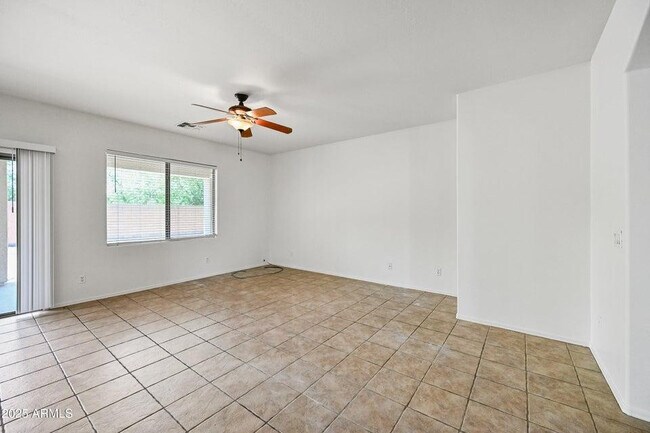 Building Photo - 3852 S Eucalyptus Pl