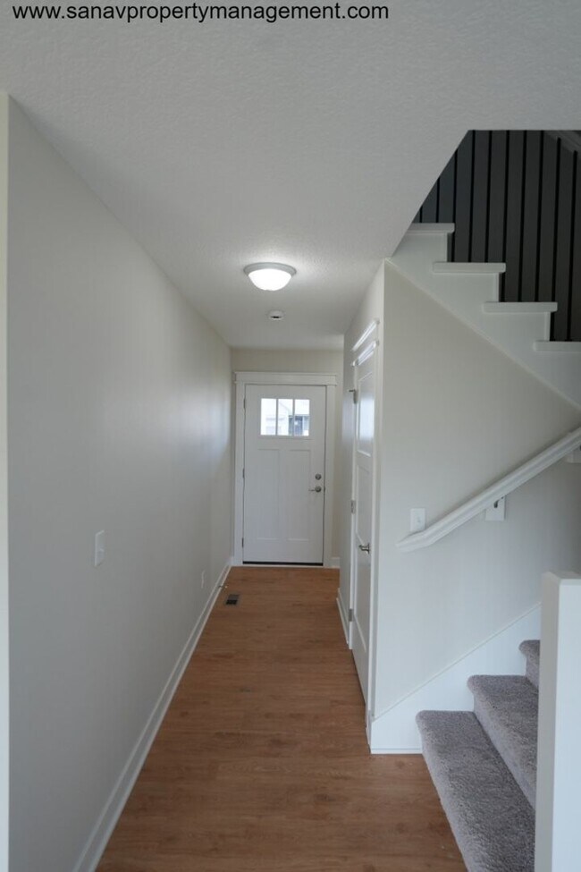 Building Photo - Your Dream Home Awaits You! A 4-Bed, 2.5 - Bath in Bondurant!