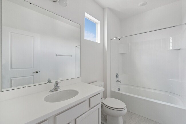 Building Photo - 4483 Monado Dr