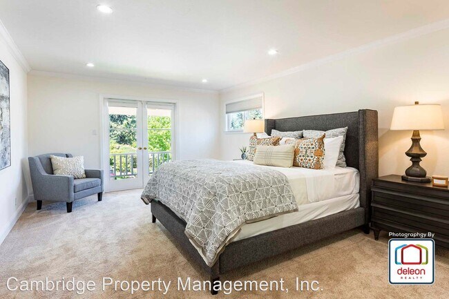 Building Photo - 5 br, 2.5 bath House - 2275 Tioga Drive