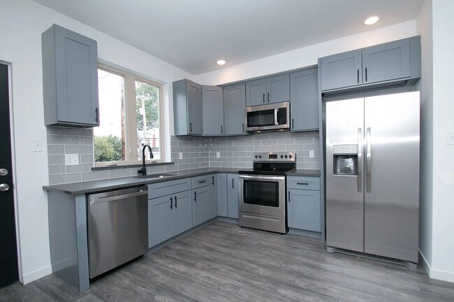 Building Photo - 1401 N Felton St
