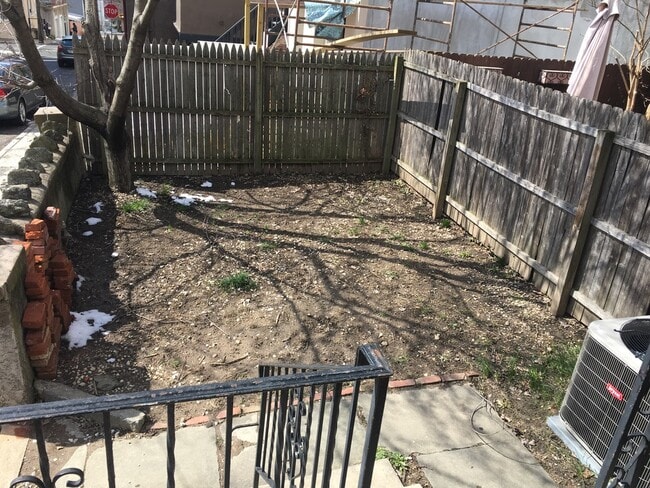 Building Photo - 4316 Dexter St