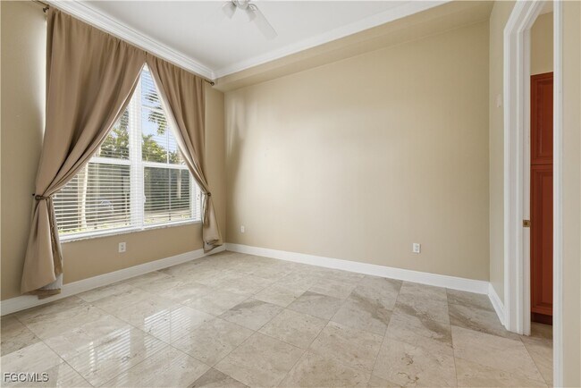 Building Photo - 2825 Palm Beach Blvd