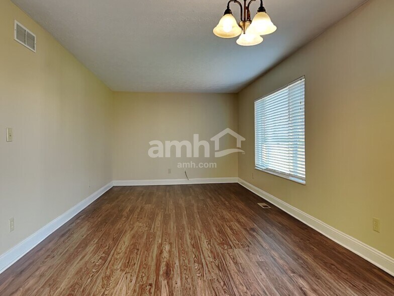 Building Photo - 7083 Hunters Moon Ct