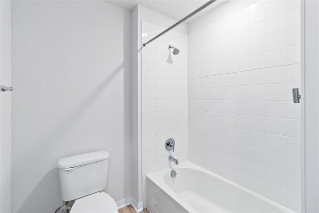 Building Photo - 106 Sandpiper Dr