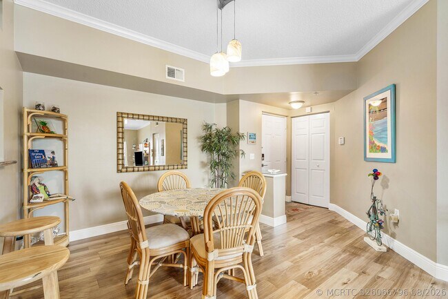 Building Photo - 4411 Tuscany Way