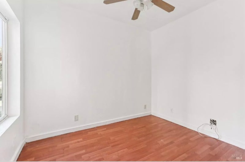 Building Photo - 507 Kings Way