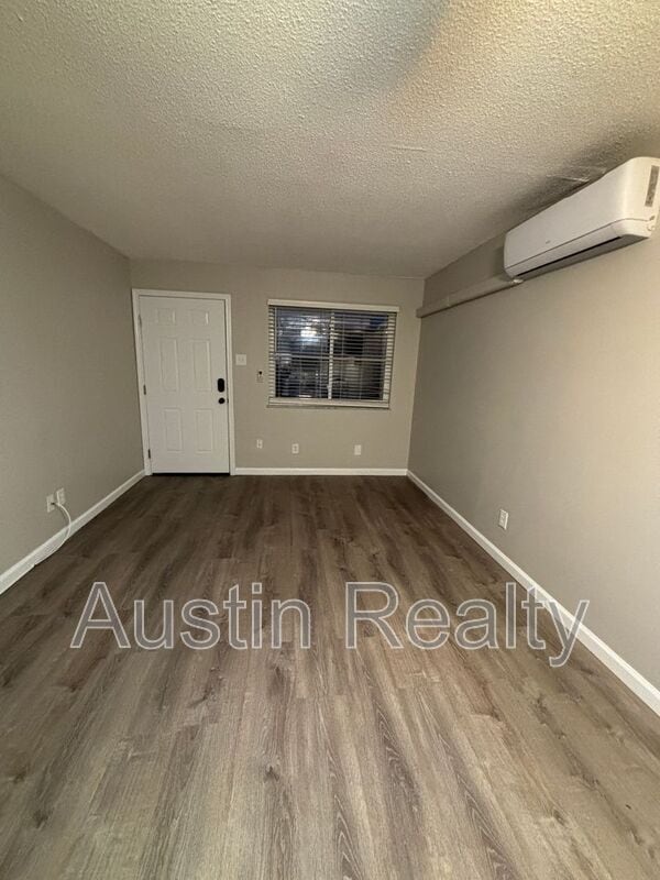 Building Photo - 4164 Folsom Ave