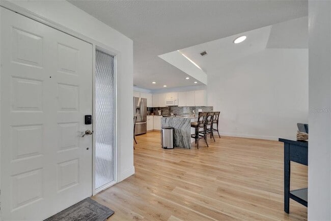 Building Photo - 153 Sandalwood Dr