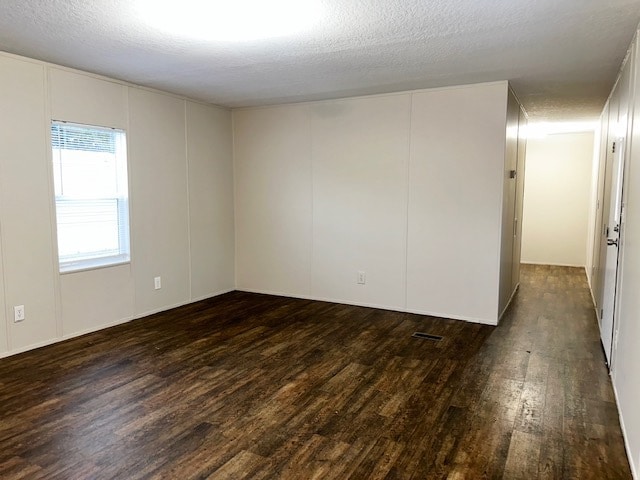 Building Photo - 421 Chloe Cir