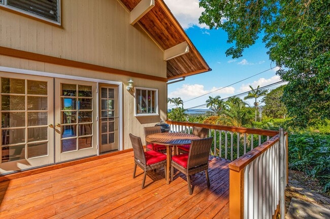 Building Photo - Your Perfect 2-Bed/2-Bath Duplex in Kailua Kona!