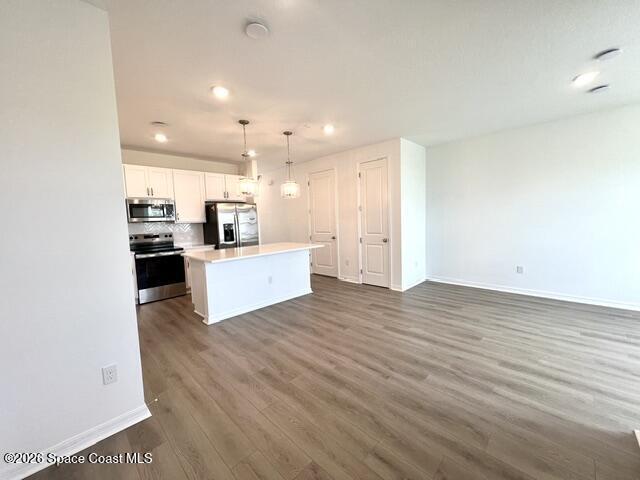 Building Photo - 1239 Bluewater Ln