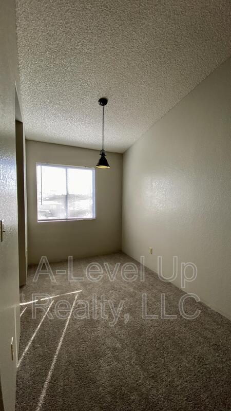 Building Photo - 234 W Laguna St