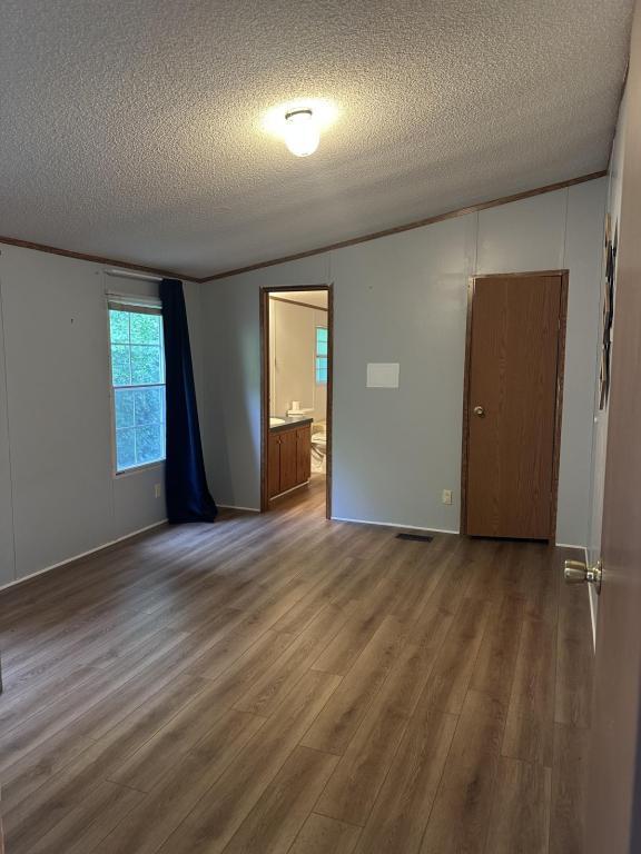 Building Photo - 100 Kelbee