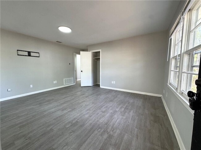 Building Photo - 4657 Barbara Mitchell Dr