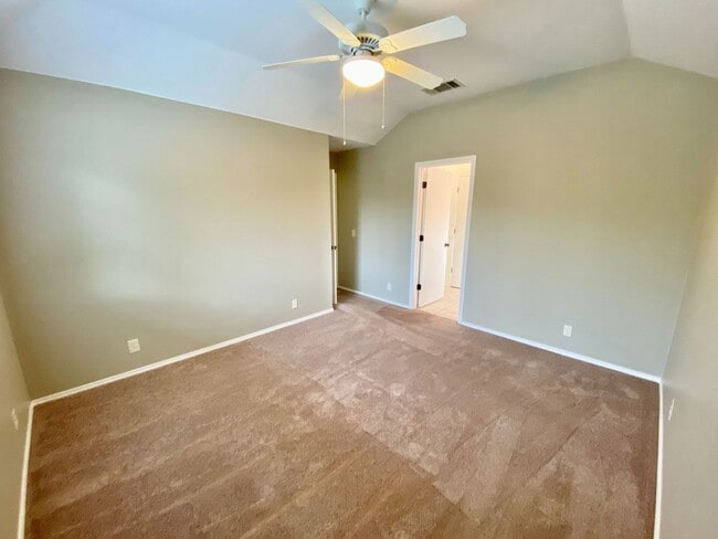 Building Photo - Easy Living, Inside and Out