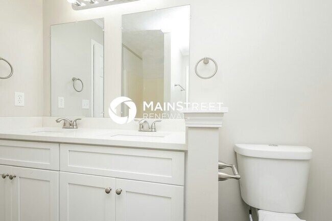Building Photo - 4 Bedroom Pet-Friendly Home in DOUGLASVILL...