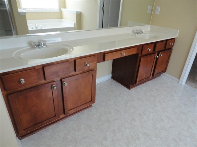 Building Photo - 1319 Station Ridge Dr