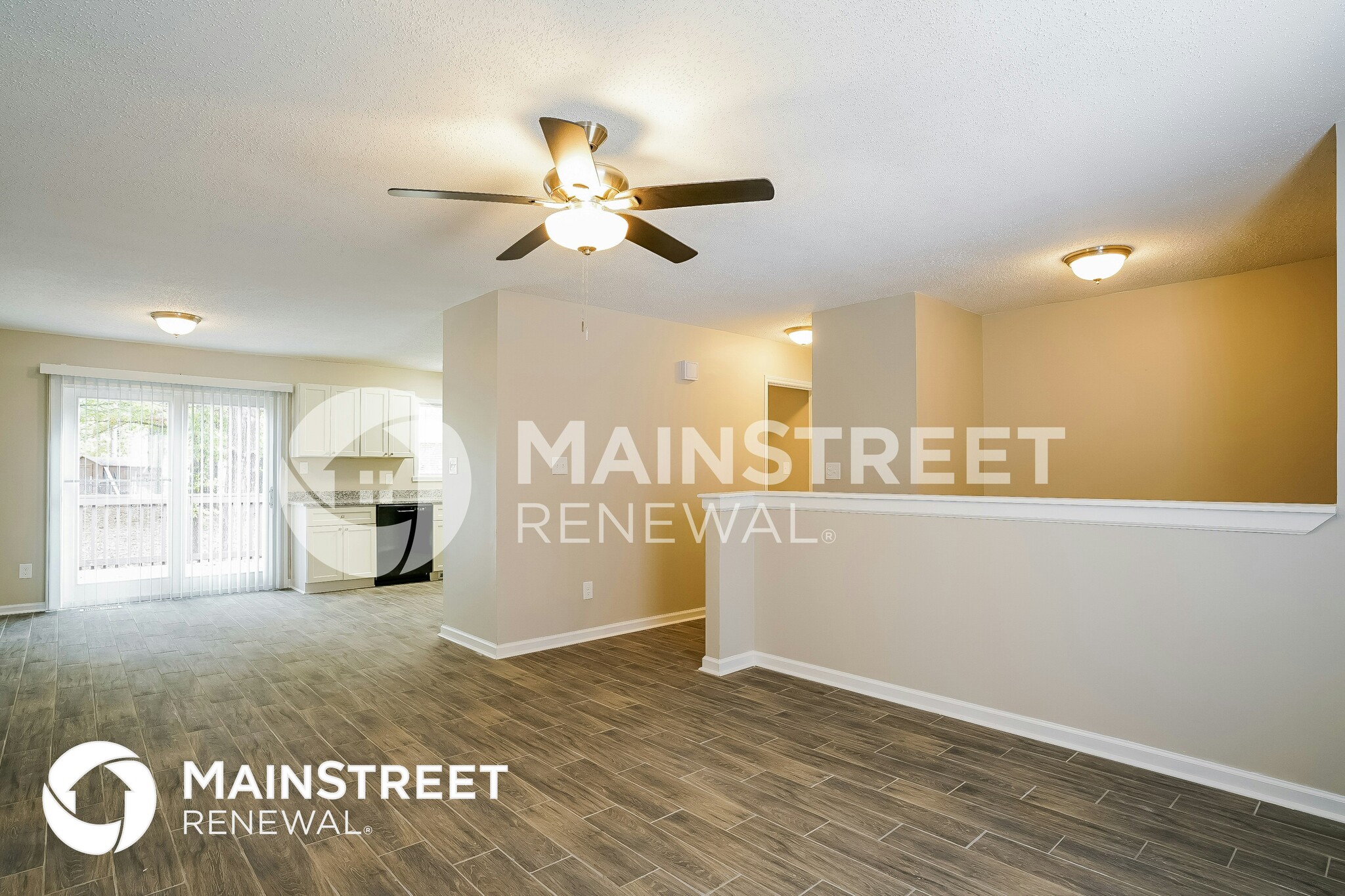 Building Photo - 4806 Tyne Dr